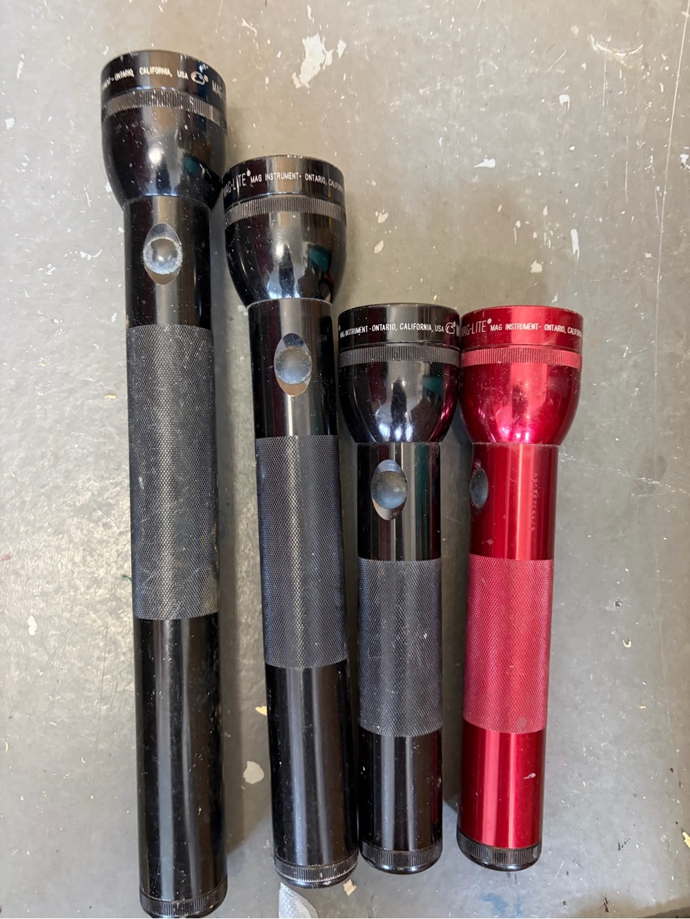 Maglight Flashlight bundle